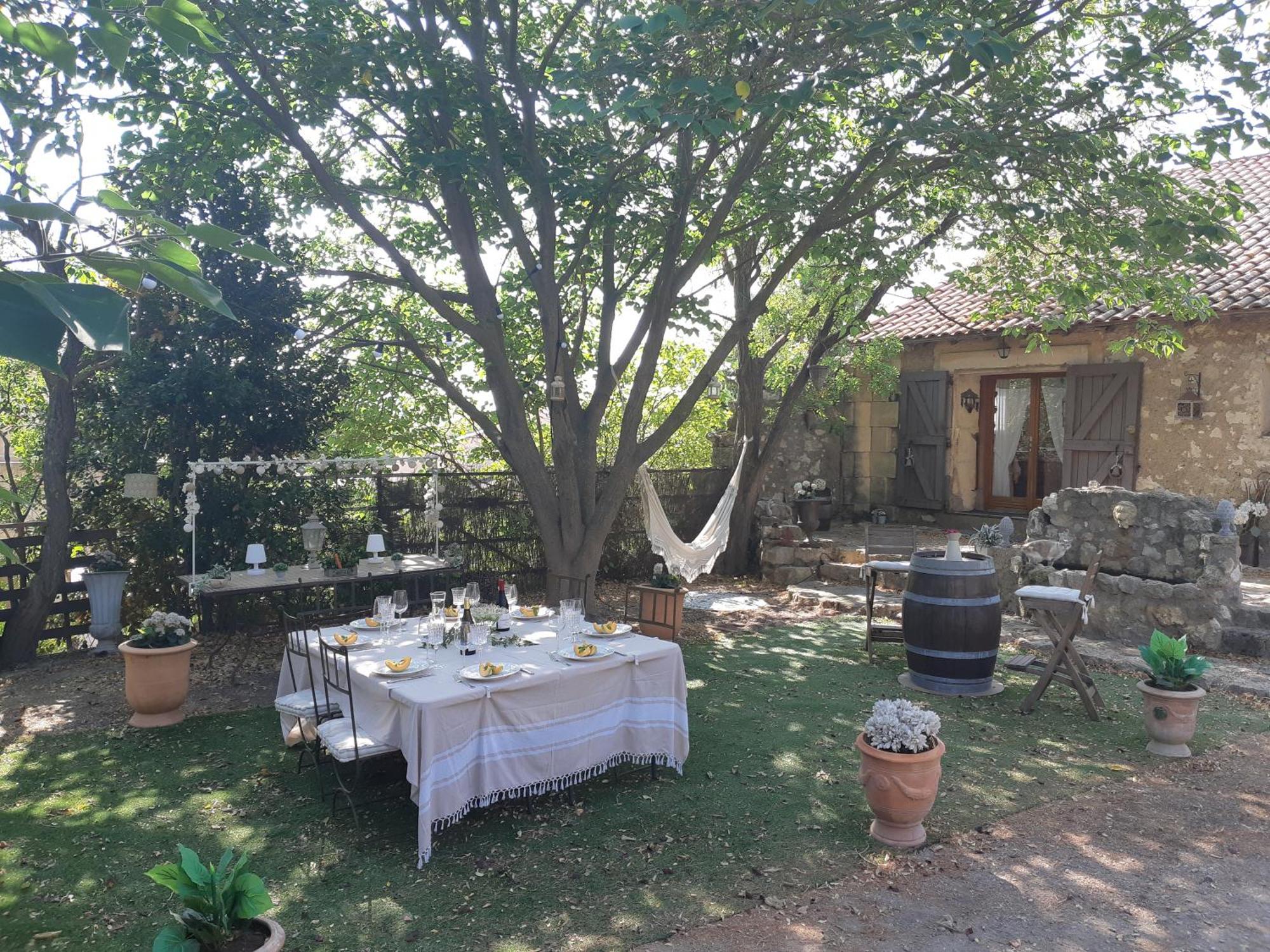 Bed and Breakfast Chez Geraldine Montels  Екстер'єр фото